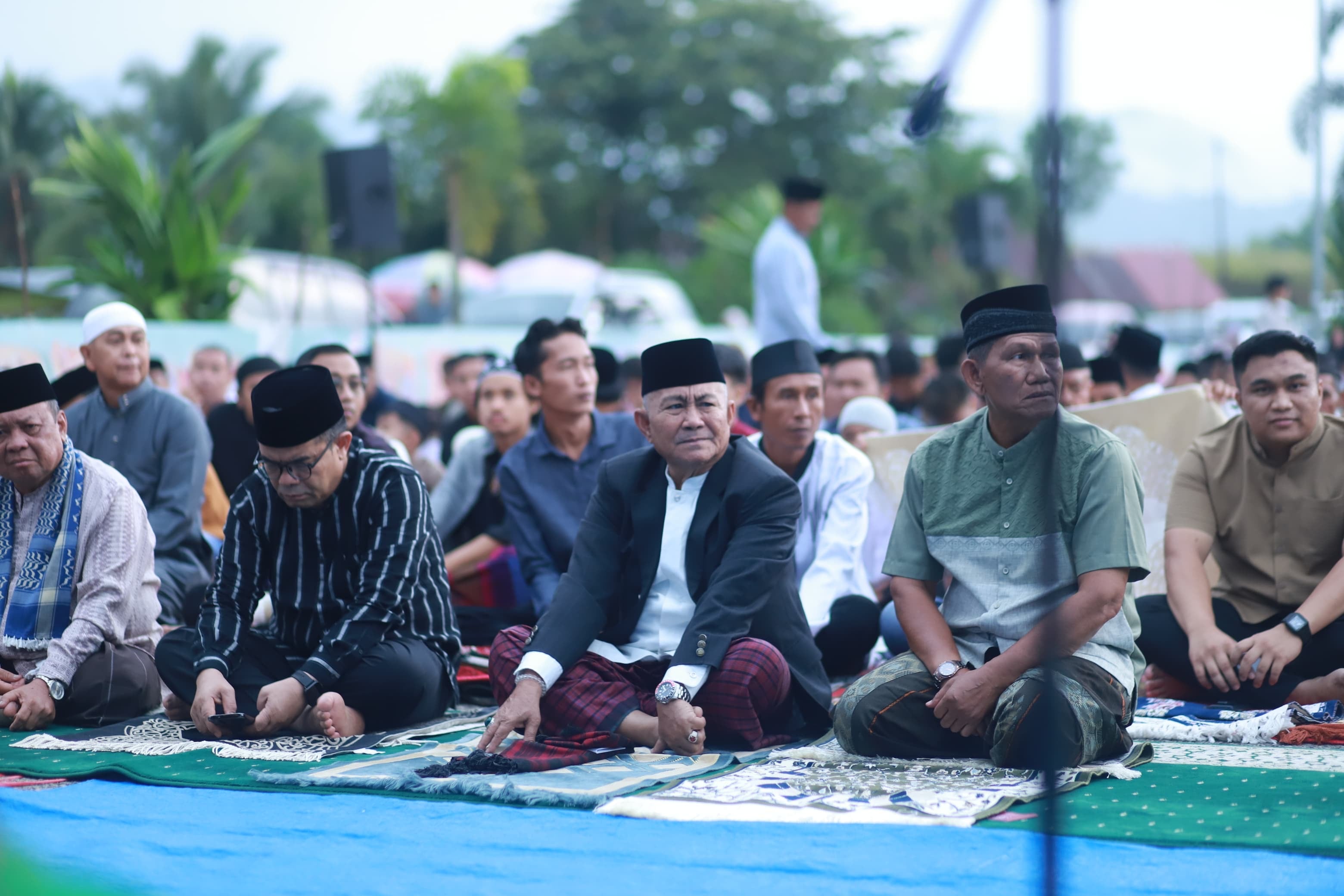 Ribuan Warga Padati Simpang Lima Laing, Wawako Solok Ajak Perkuat Persatuan di Idulfitri