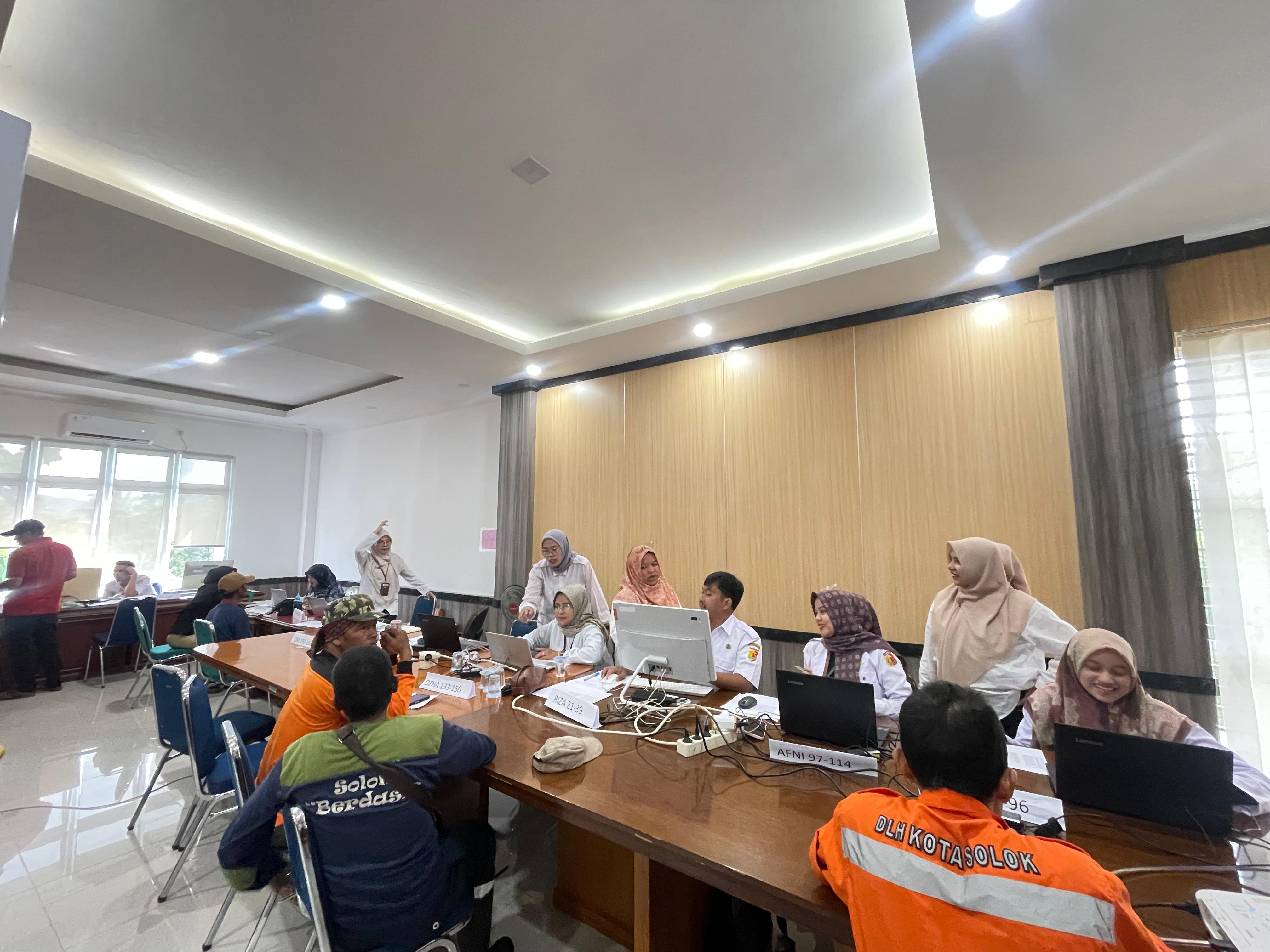 Pemko Solok Jalankan Penataan Non ASN, 255 Tenaga Disperkim-LH Perpanjang Kontrak