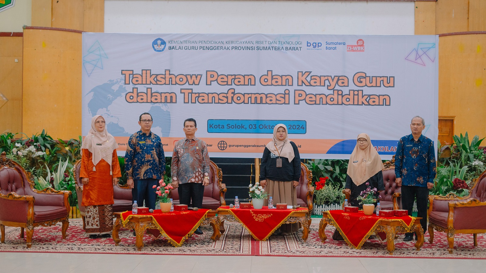 Peran dan Karya Guru dalam Transformasi Pendidikan di Kota Solok