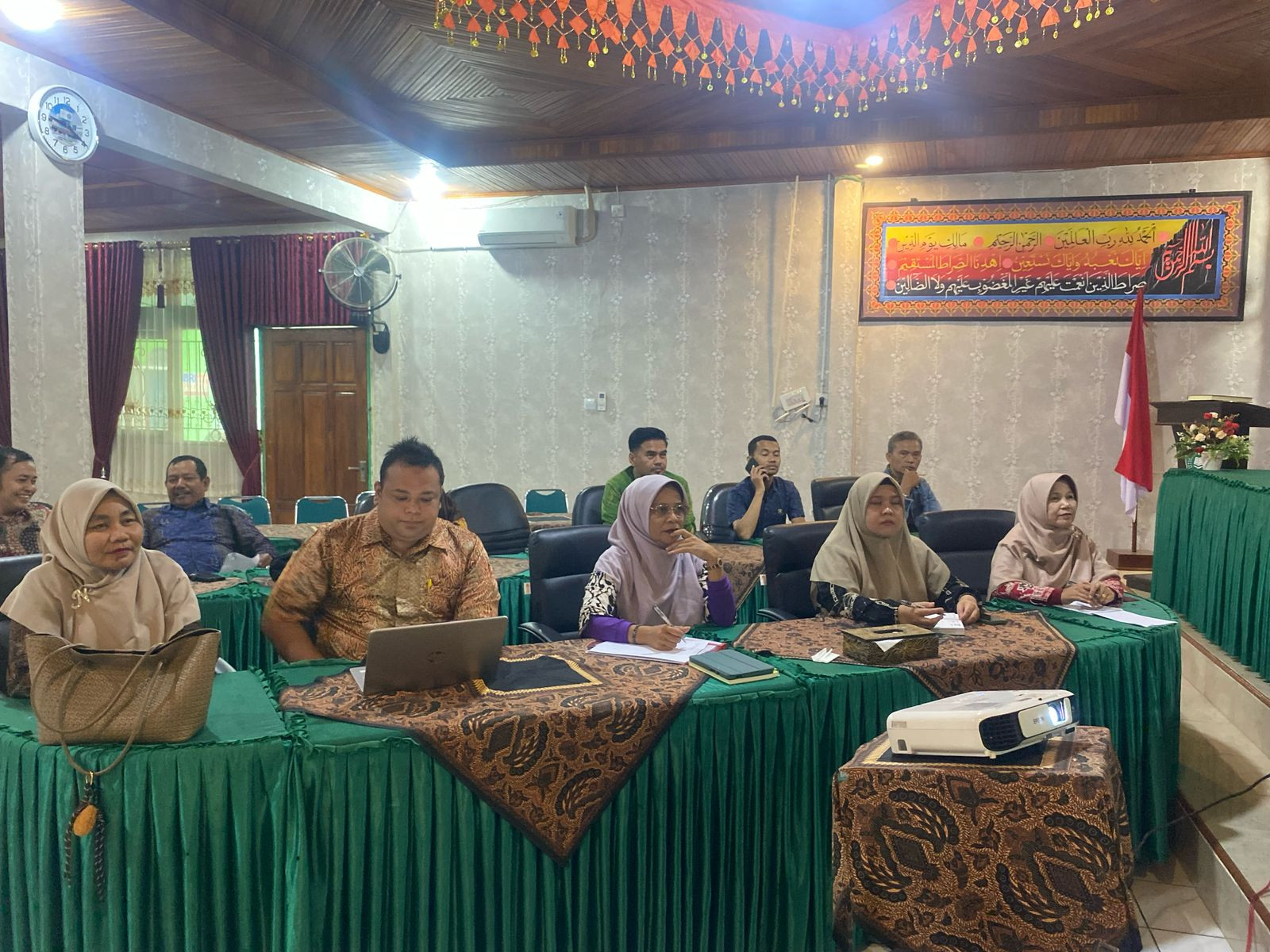 Tingkatkan Sinergi Kehumasan, Kemenag Sumbar Gelar Rapat Koordinasi