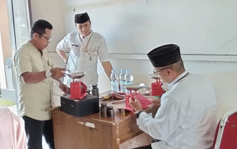 Pemko Solok Perkuat Tertib Ukur Lewat Tera Timbangan Kurban di Seluruh Kelurahan