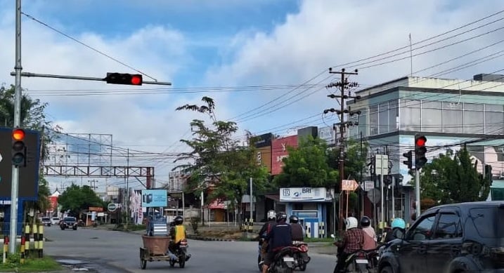 APILL Simpang Rumbio dan Simpang Syamsidar Kembali Aktif, Dishub Kota Solok Tindaklanjuti Laporan Warga