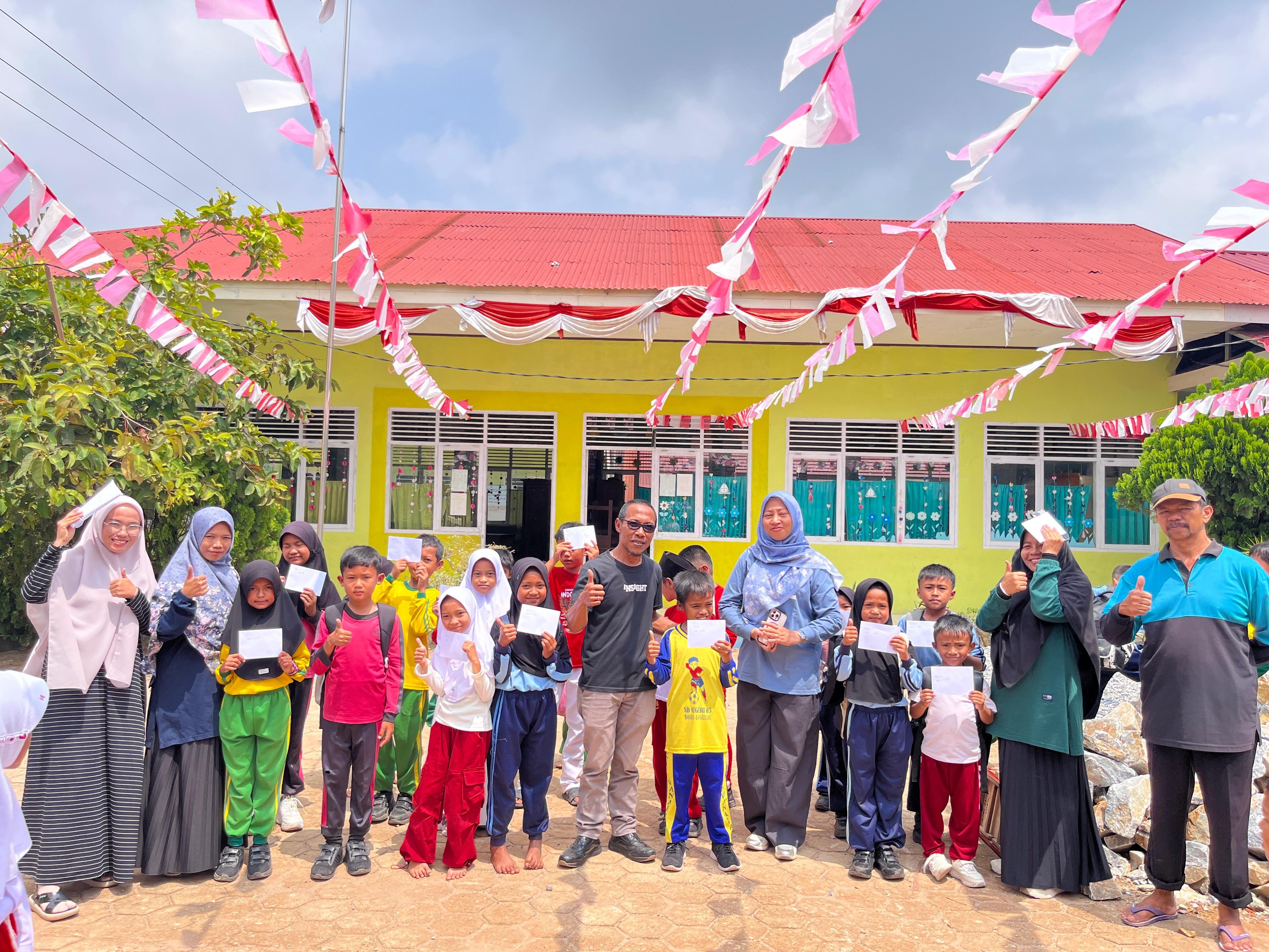 SDN 12 Tanah Garam Meriahkan Maulid Nabi dengan Lomba Kolase