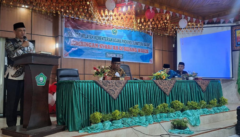 Penyuluh Agama di Kota Solok Dapat Pembinaan Syariah Bidang Ahli Waris