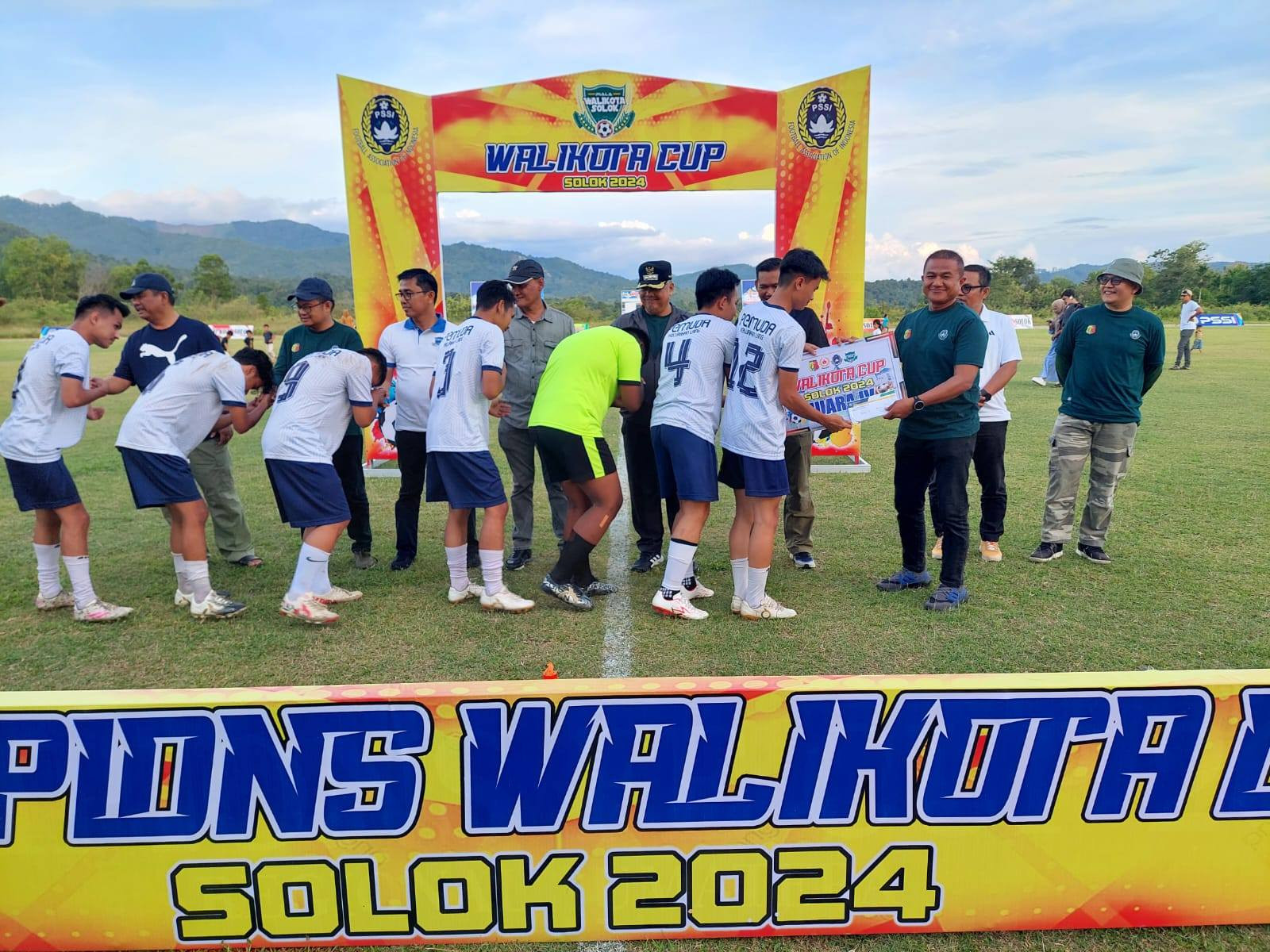 Tanah Garam Raih Trophy Turnamen Sepakbola Walikota Cup 2024  ​​​​​​​