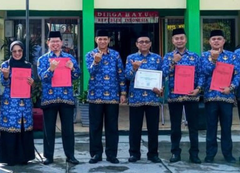 Empat ASN Kemenag Kota Solok Terima SK Kenaikan Pangkat pada Peringatan Hari Kesaktian Pancasila