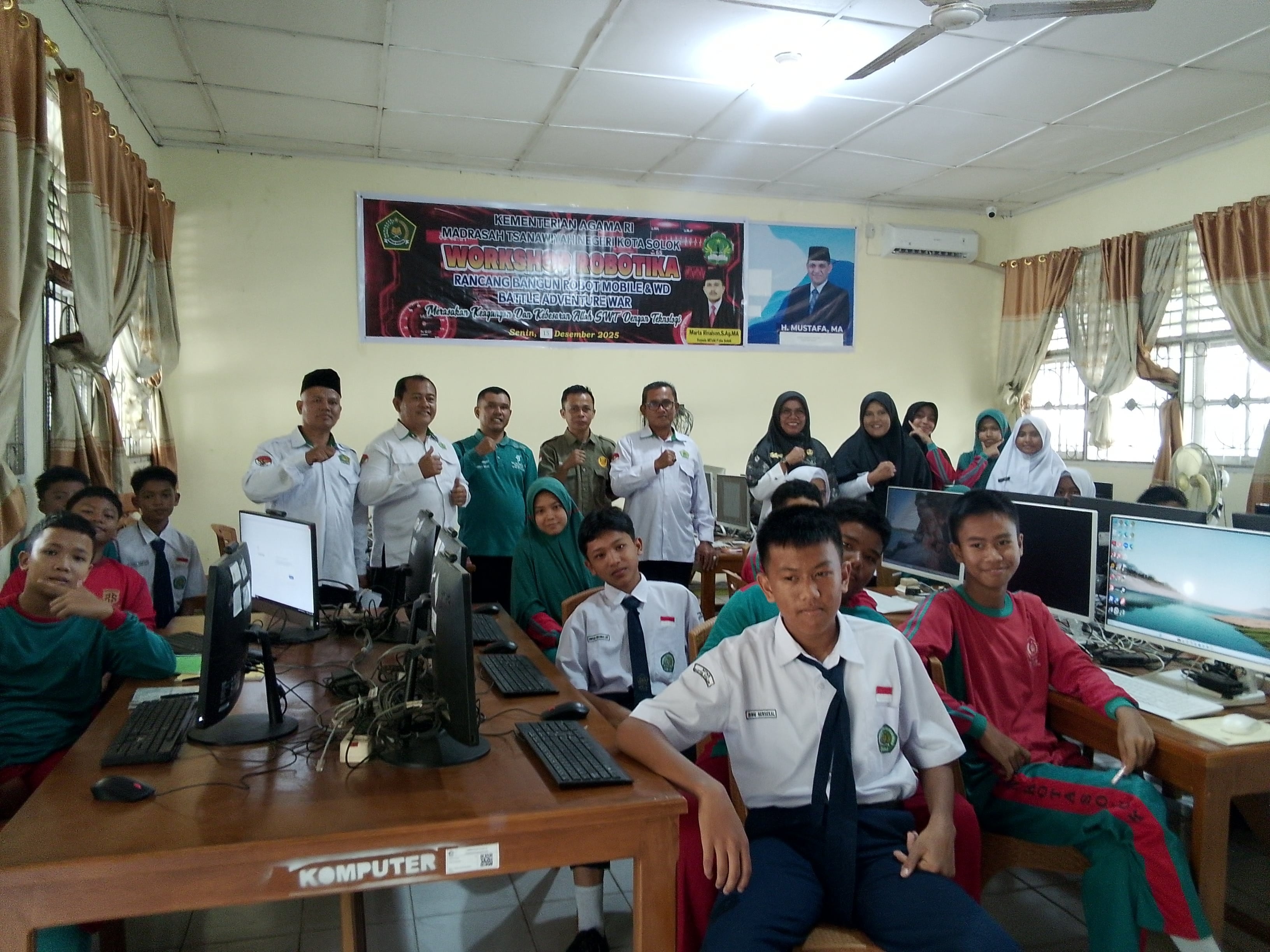 Sinergi Teknologi dan Imtak, MTsN Gelar Workshop Robotika Mobile dan Battle Advance