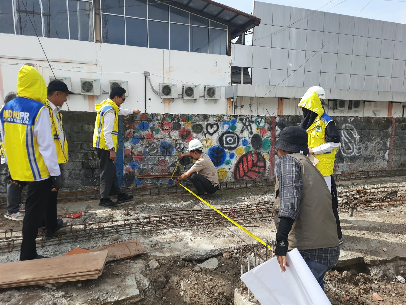 Dinas PUPR Kota Solok Lakukan Monitoring Pembangunan Pasar Kuliner