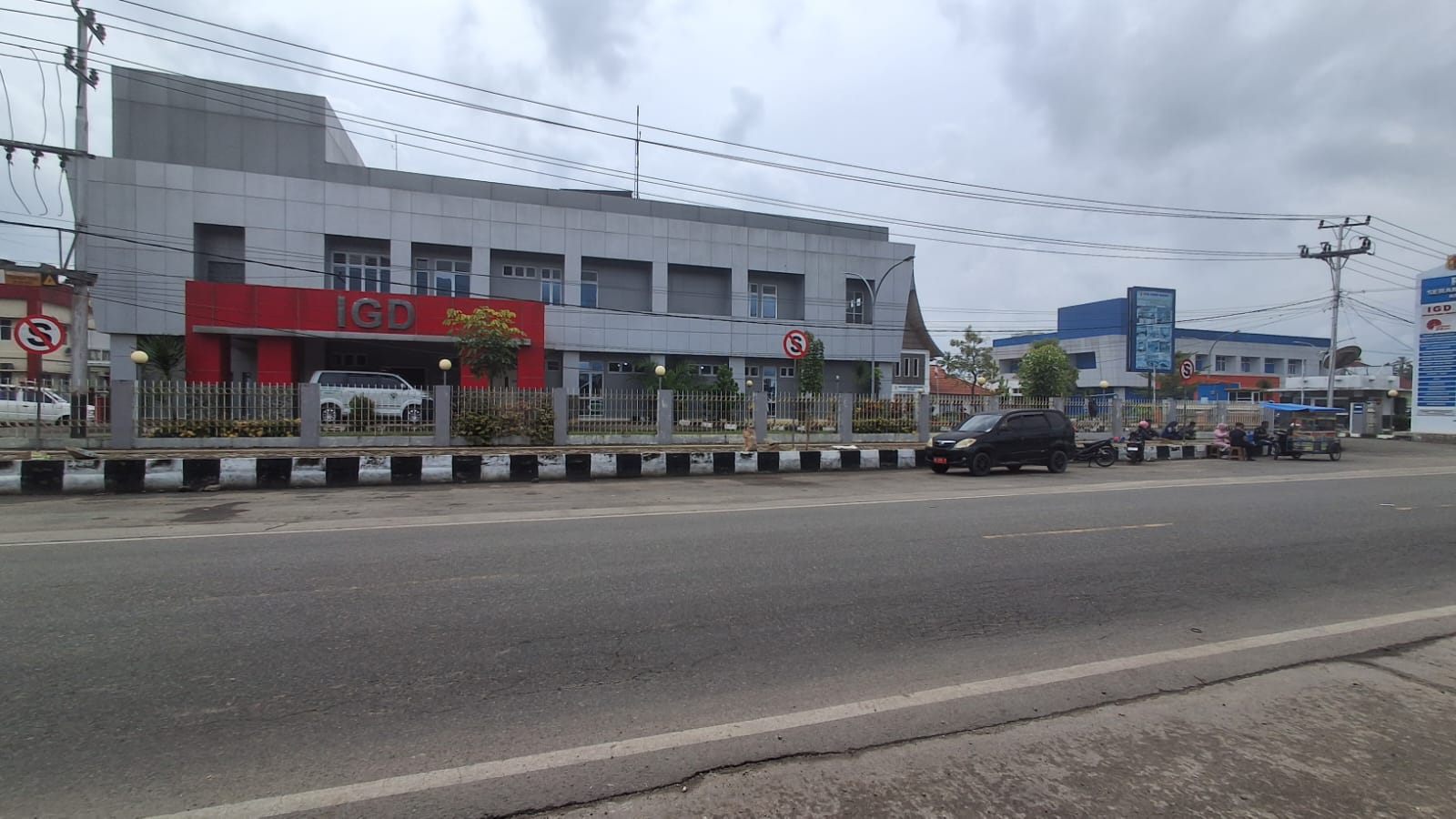 Dishub Kota Solok Imbau Pengendara Tak Parkir Sembarangan di Kawasan RSUD Serambi Madinah