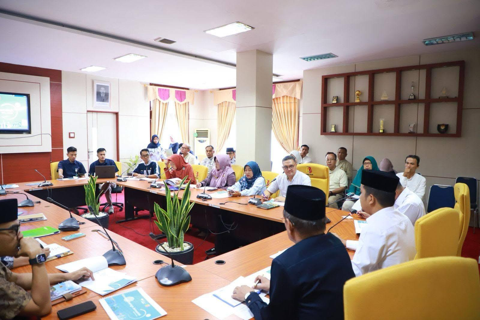 Kick Off Meeting Universal Coverage Jamsostek Kota Solok Tahun 2025