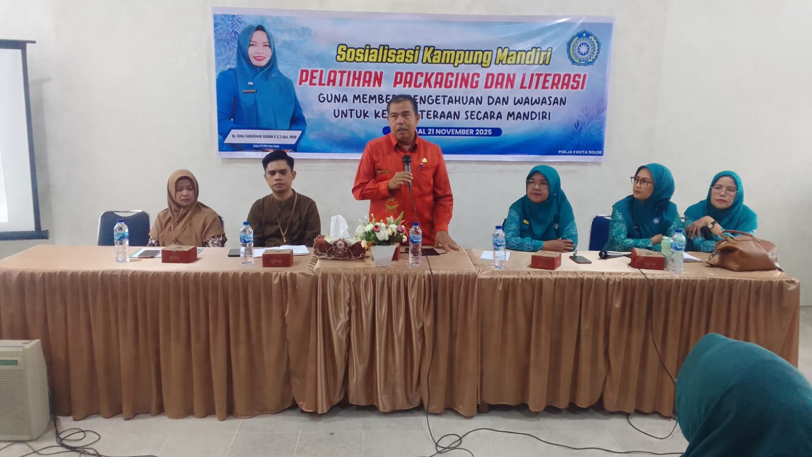 Pelatihan Packaging dan Literasi Jadi Bagian Penguatan Program Kampung Mandiri di Kota Solok 