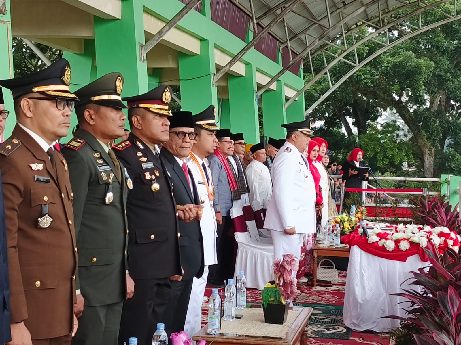 Kapolres Solok Kota Hadiri Upacara Peringatan Hari Kemerdekaan Republik Indonesia ke-79 di Lapangan Merdeka Kota Solok