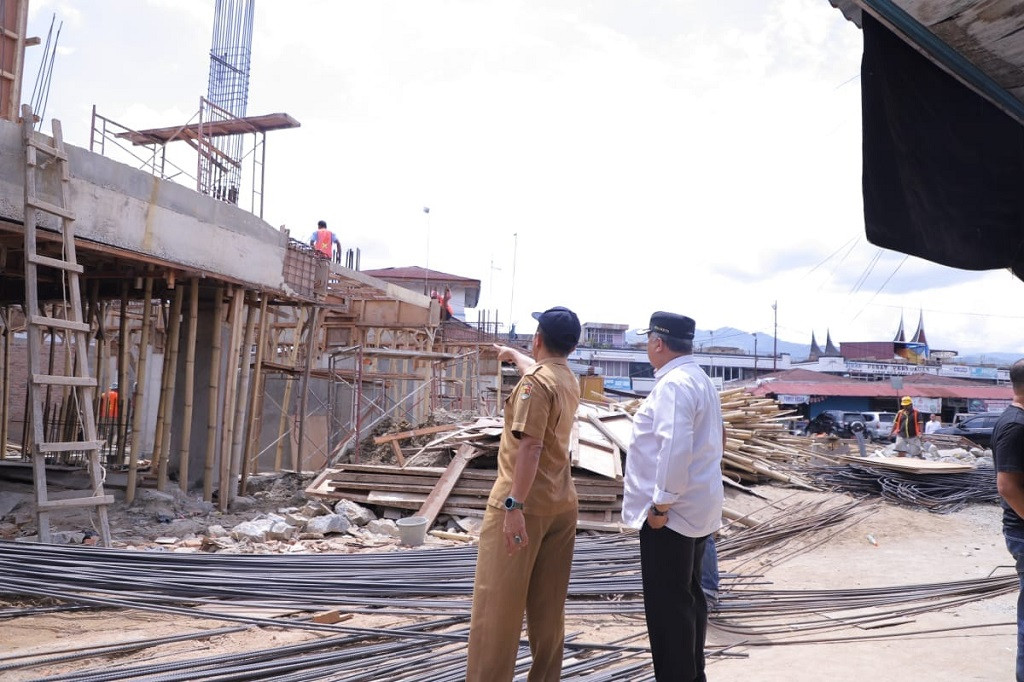 Pembangunan Perpustakaan Daerah dan Masjid Sahara Segera Rampung