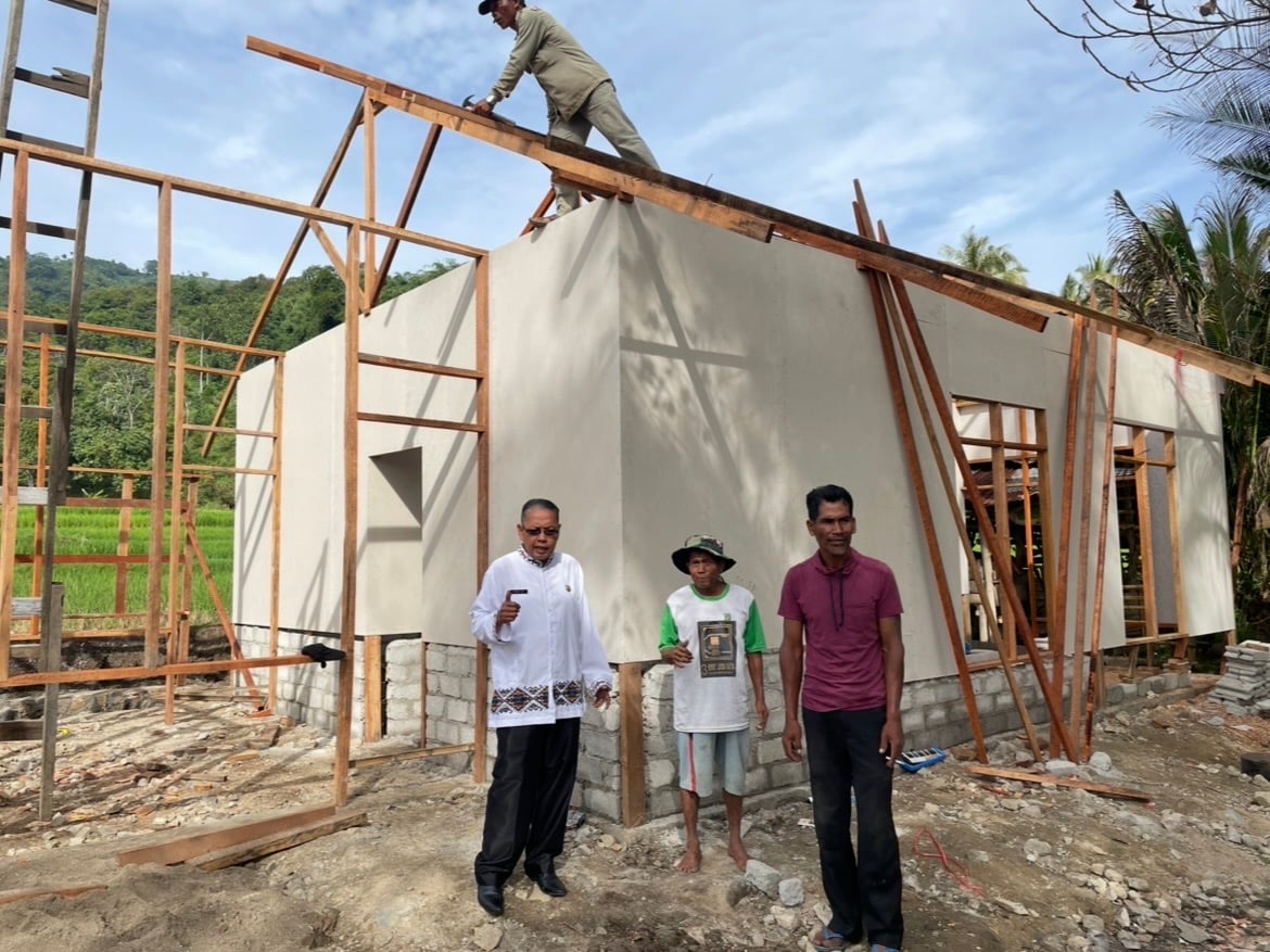 Delapan Hari Dikerjakan, Hunian Layak untuk Korban Kebakaran Segera Rampung