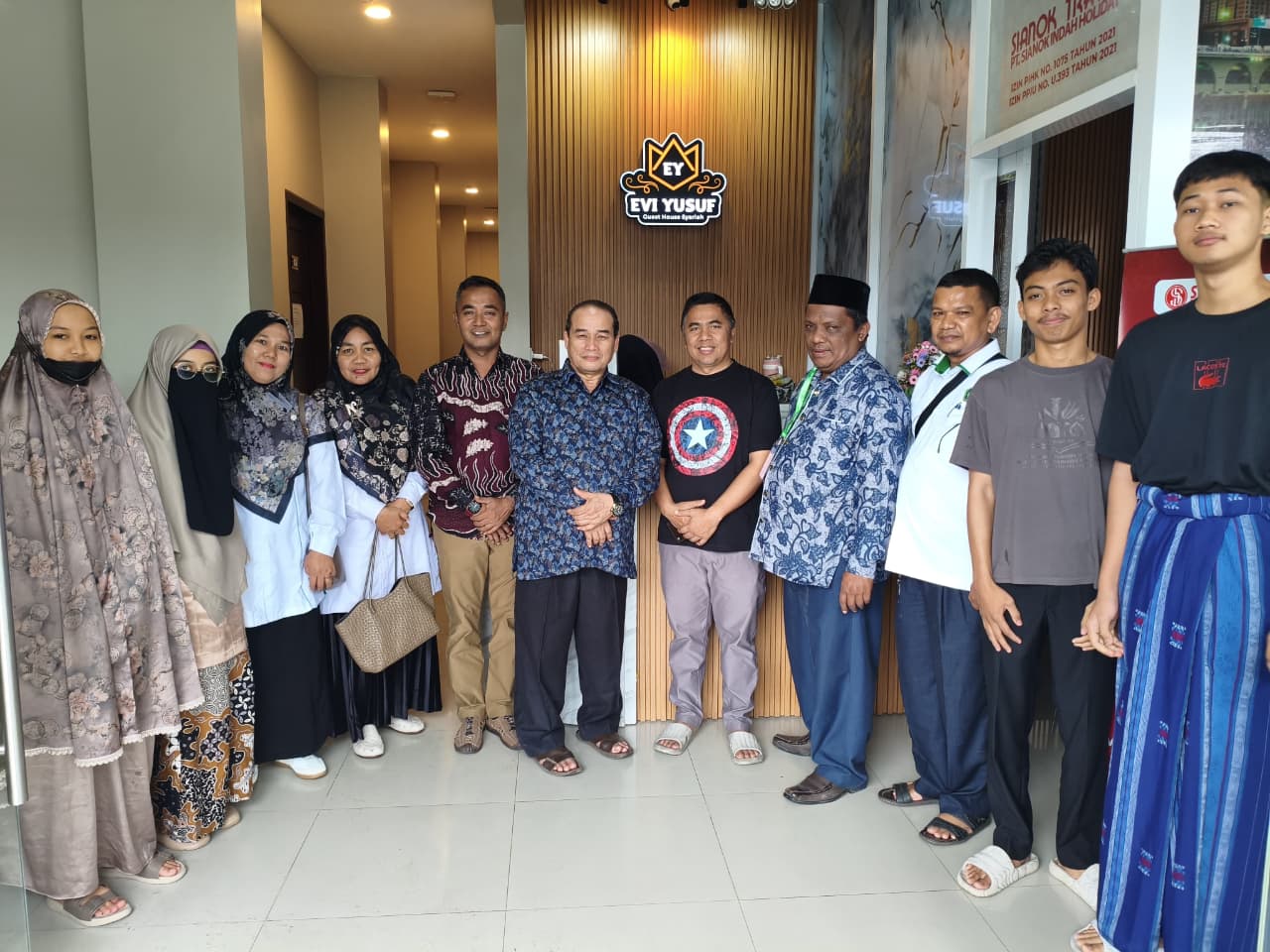 Lima Siswa MAN Kota Solok Berlaga di MTQ Sumbar, Pimpinan Madrasah Beri Dukungan Langsung