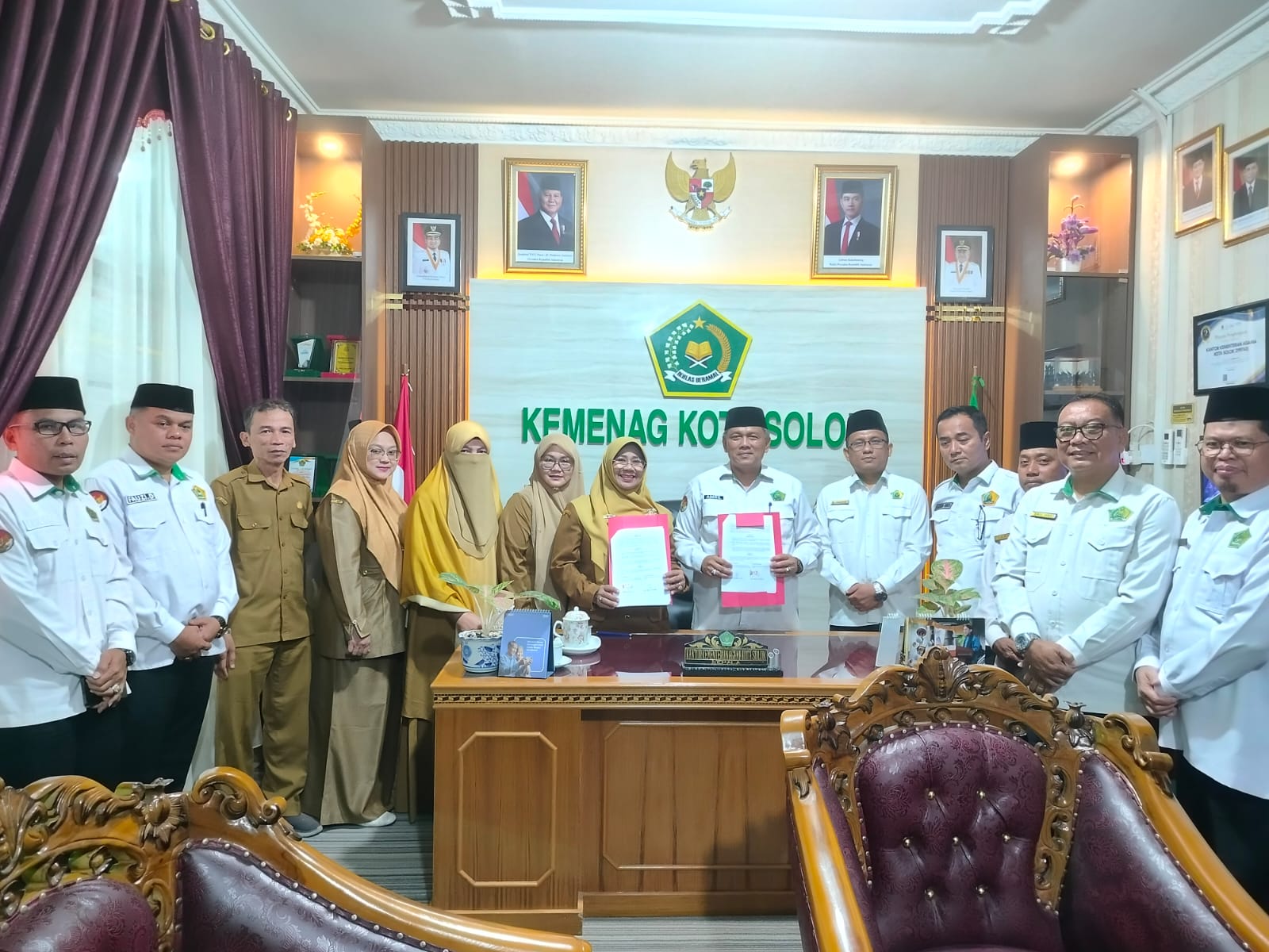 Kemenag-Dinsos PPPA Kota Solok Teken Kerja Sama Penguatan Ketahanan Keluarga dan Perlindungan Anak