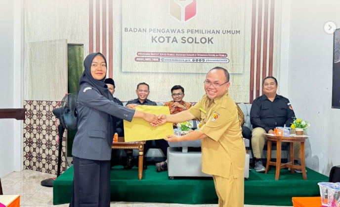 Bawaslu Sumbar Gelar Sertijab Korsek Kota Solok: Jaga Sinergi dan Lanjutkan Program Positif