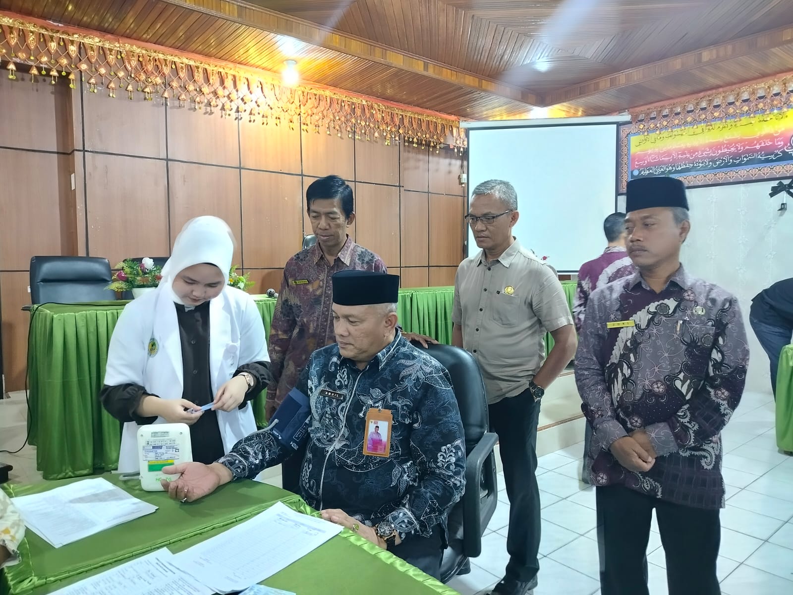 Realisasikan MoU dengan Dinkes, Kakankemenag Kota Solok: Pelayanan Prima Lahir dari Jiwa yang Sehat