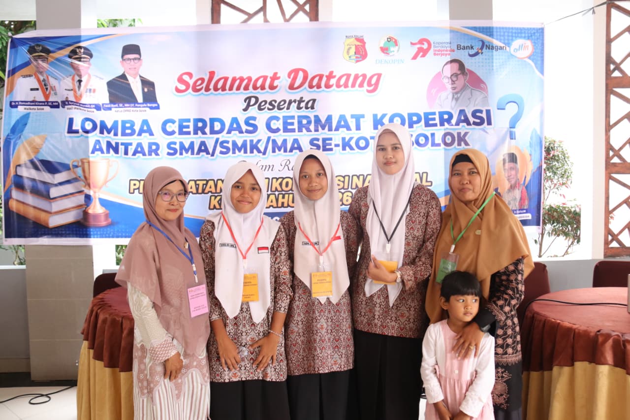 SMKN 1 Solok Raih Juara I Cerdas Cermat Perkoperasian Tingkat Pelajar
