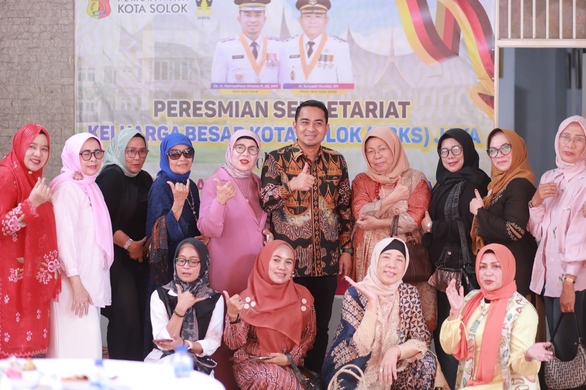 Wako Resmikan Sekretariat KBKS Jaya