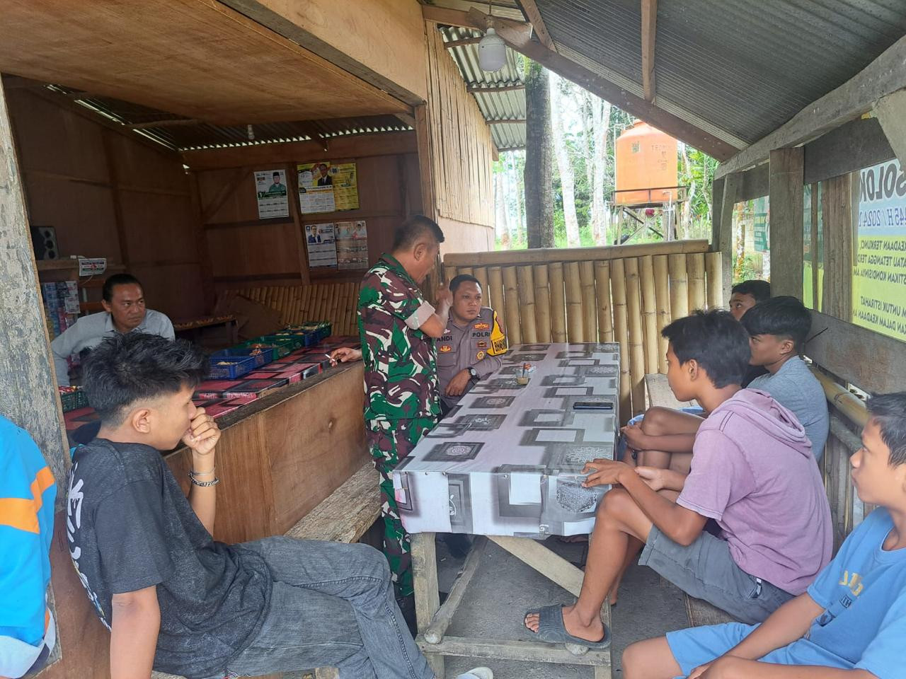 Camat Ngopi Bareng Warga, CADIAK Jadi Wadah Aspirasi yang Efektif