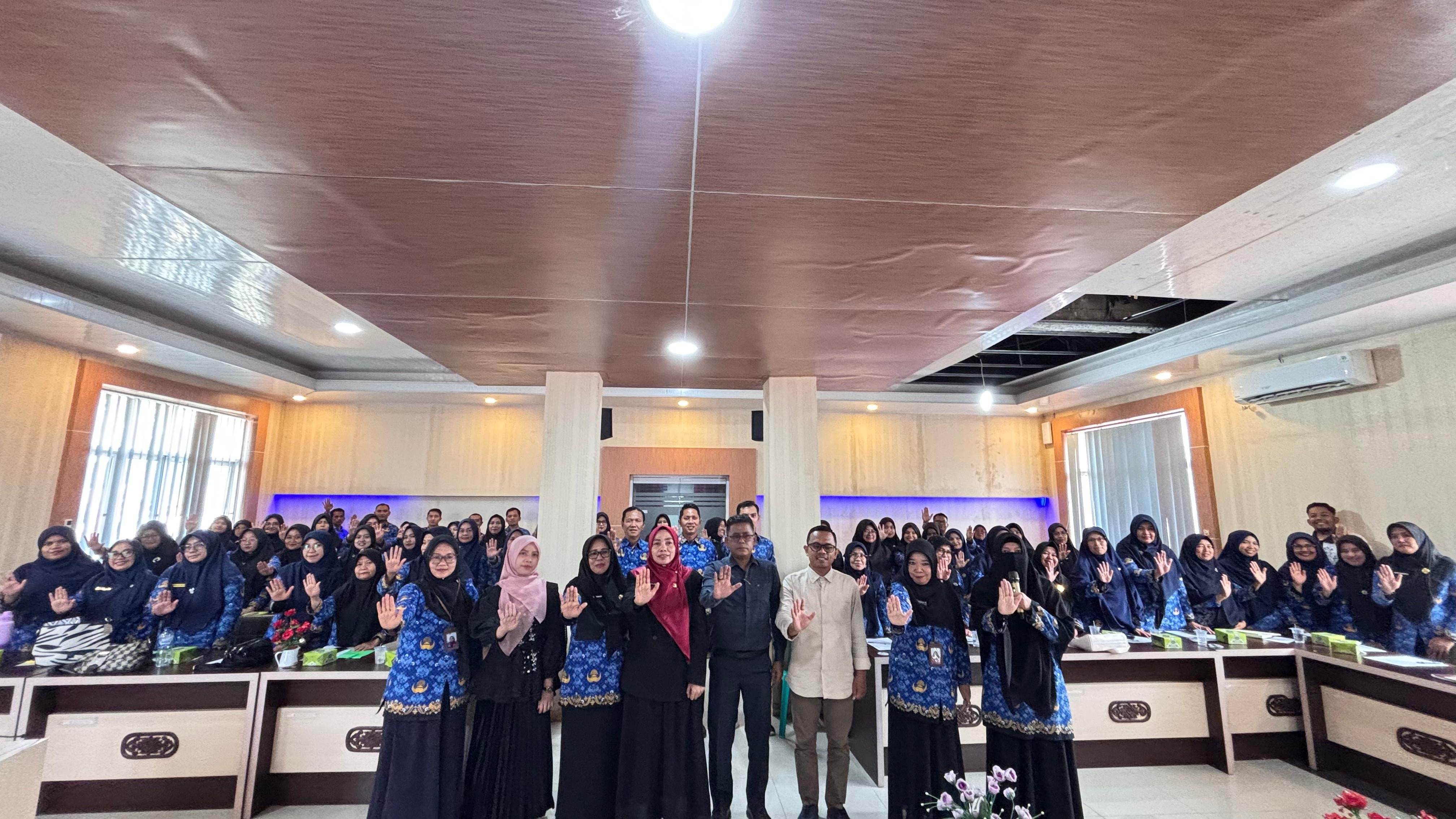 Dinsos P3A Kota Solok Gelar Sosialisasi Pencegahan dan Penanganan Kekerasan terhadap Anak di Satuan Pendidikan
