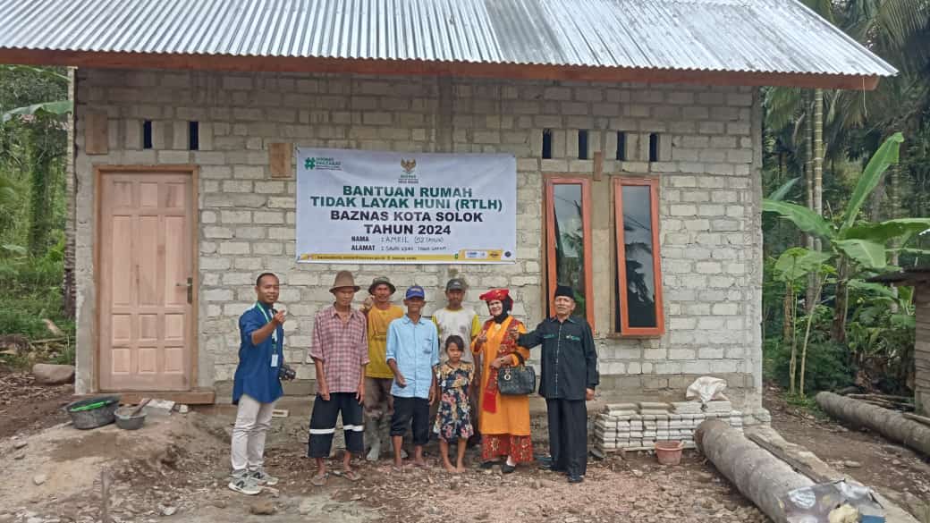 BAZNAS Kota Solok Pantau Proses Bantuan Bedah Rumah