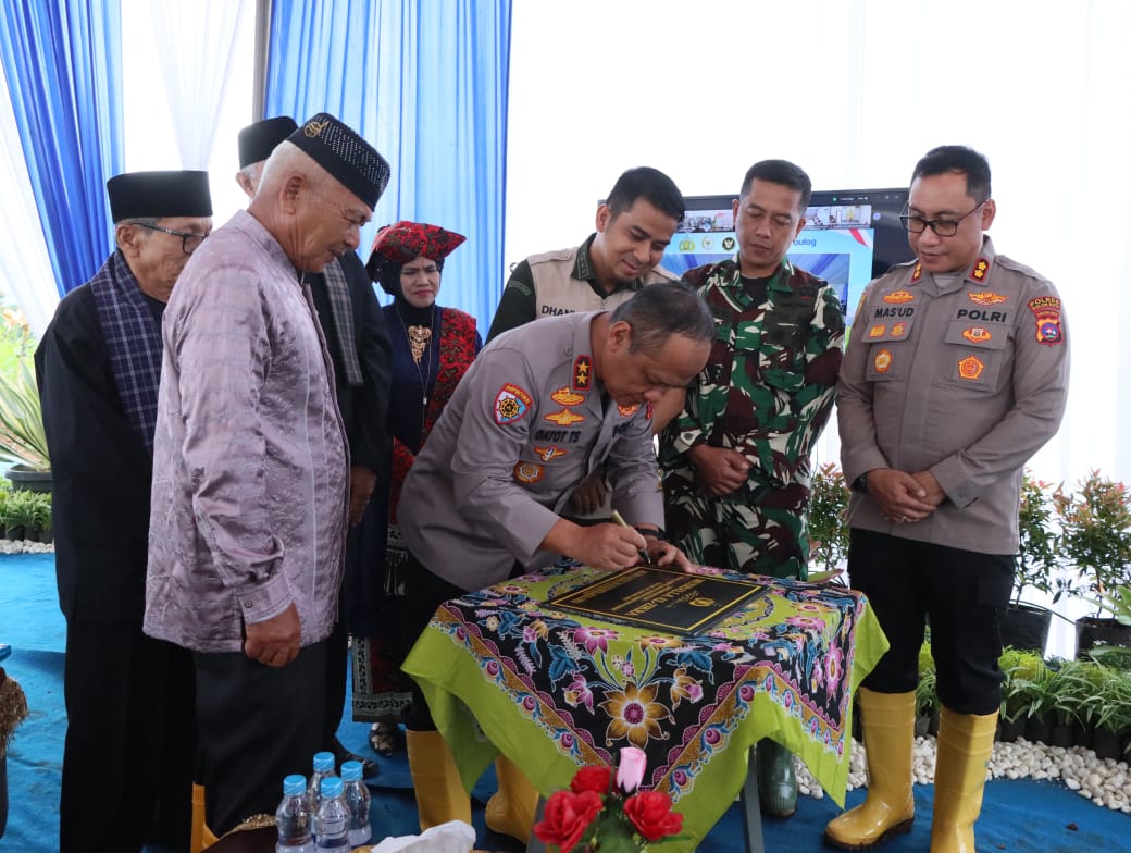Kapolda Sumbar Resmikan Mushala Al Zikra di Ampang Kualo