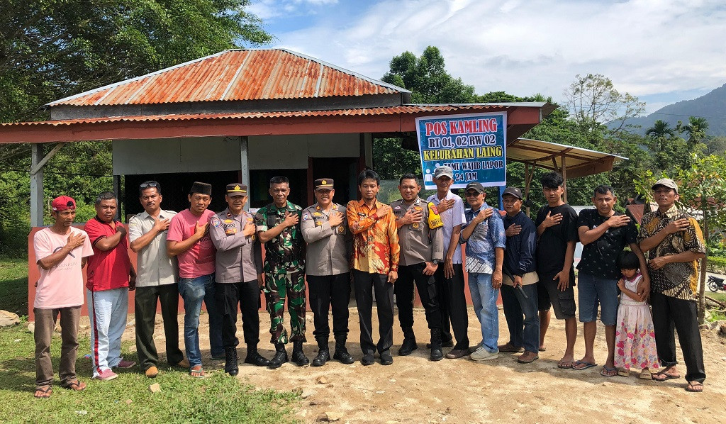 Polres Solok Kota Serahkan Bantuan Sarana Kontak