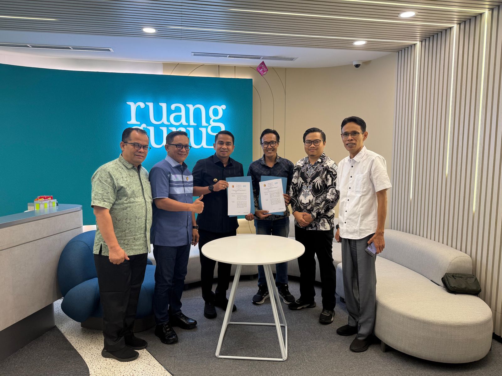 Pemko Solok Gandeng Ruangguru untuk Dorong Transformasi Pendidikan Digital