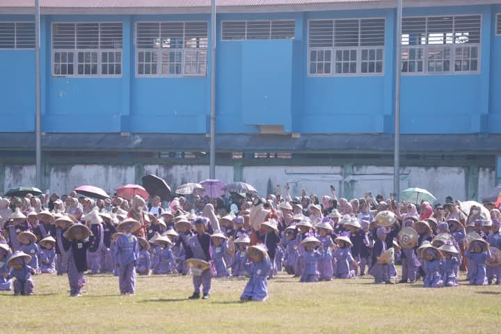 Tari Massal Anak Kota Solok Lestarikan Budaya Minangkabau