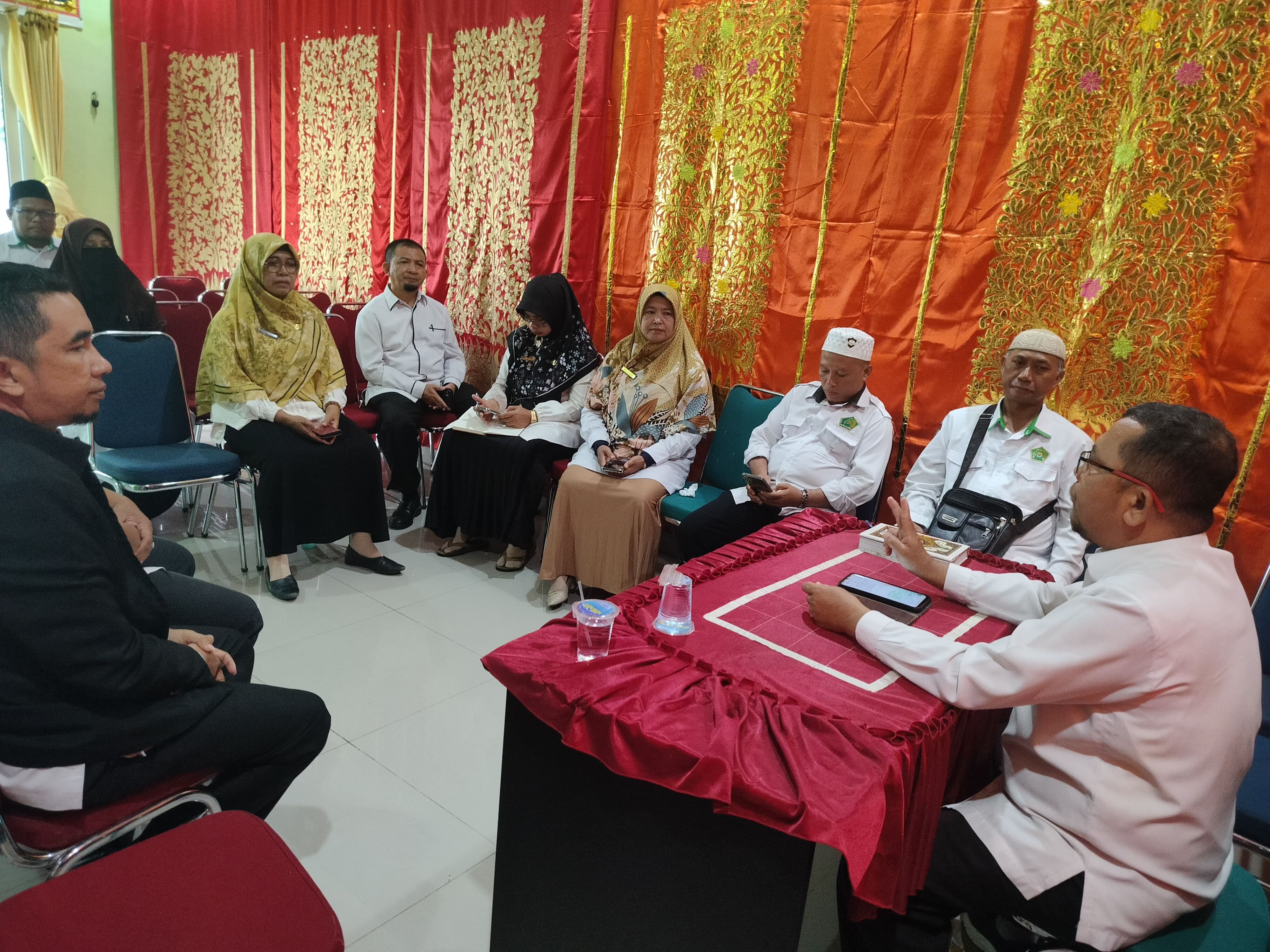 Perkuat Sinergi 2026, KUA Lubuk Sikarah Targetkan Optimalisasi Layanan melalui Tiga Program Unggulan