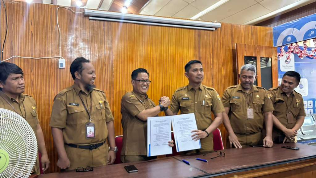 Sertijab Kepala Diskominfo Kota Solok Berlangsung Hangat dan Penuh Keakraban